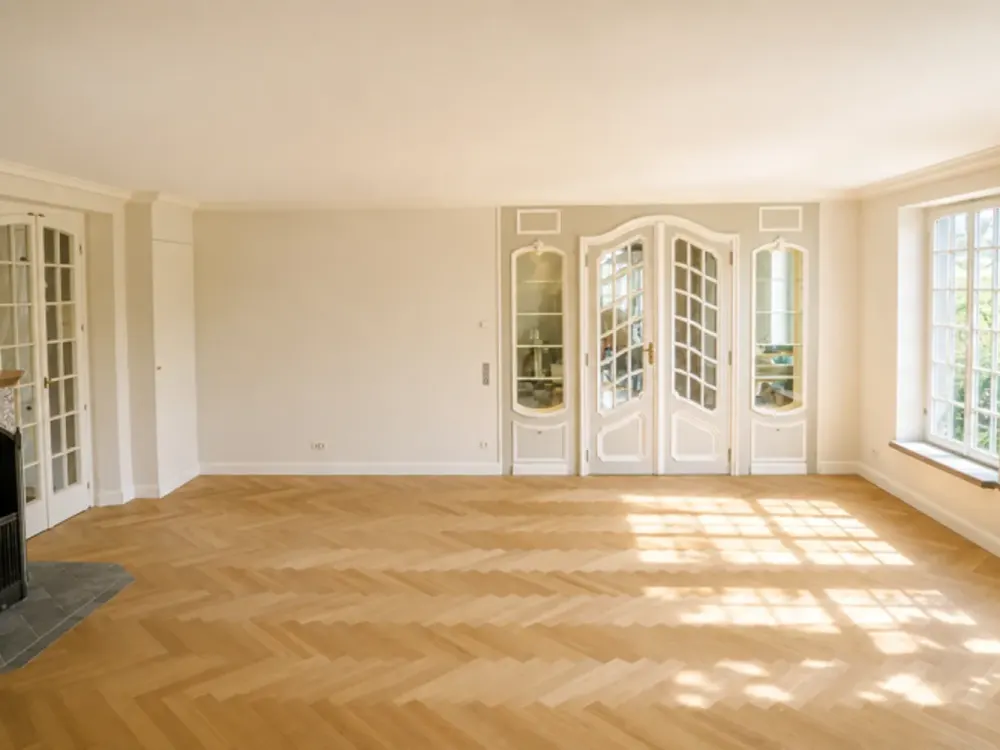 MB-Büderich: Klassische Landhausarchitektur. Behutsam bewahrt. Hochwertig neu gedacht.
