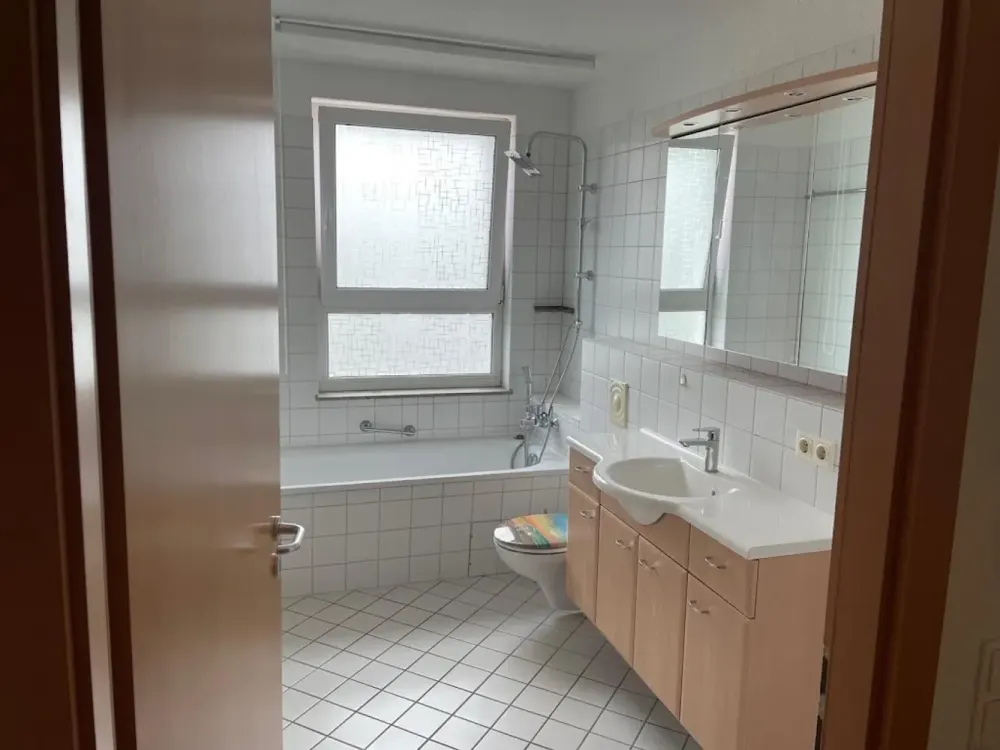 David-Francke-Str. 5, 3.OG, LI
