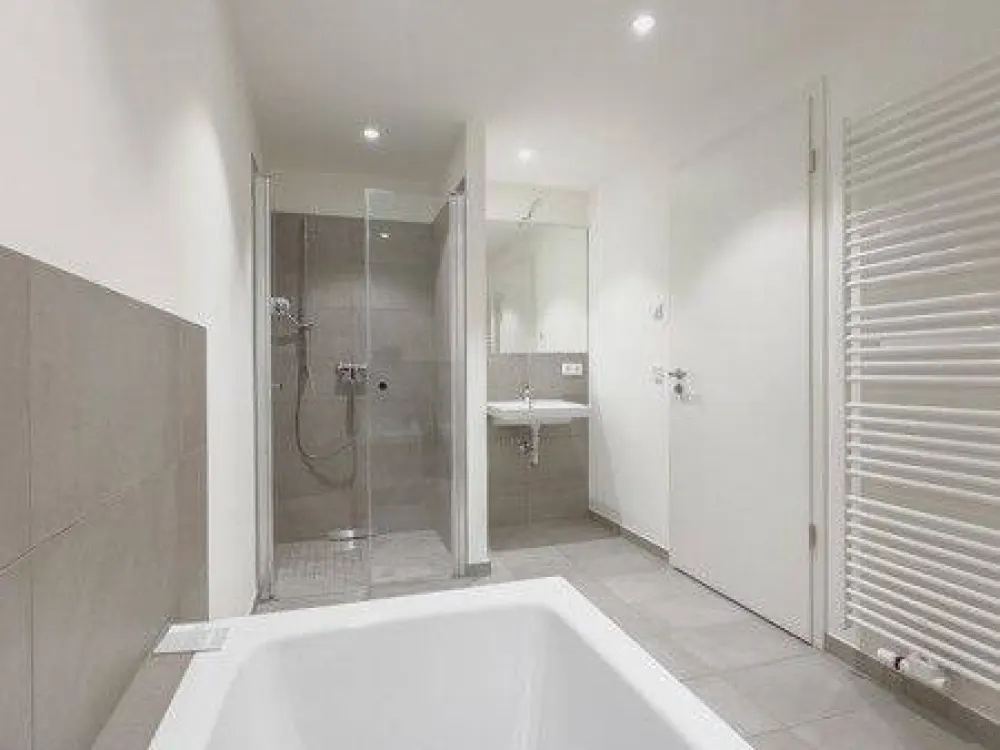 Einziehen und Wohlfühlen: 2 Zimmer im Erstbezug!