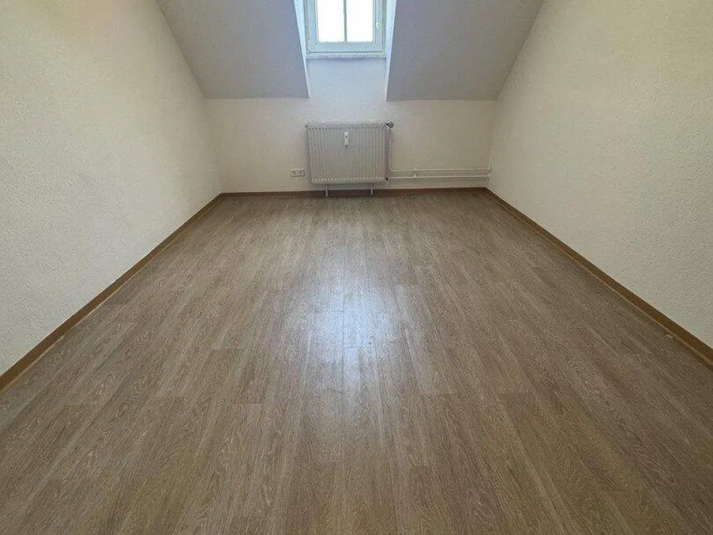 Ideal für Paare & Homeoffice: Wohnung in einer Vila in Toplage mit 2 separaten Arbeitsbereichen