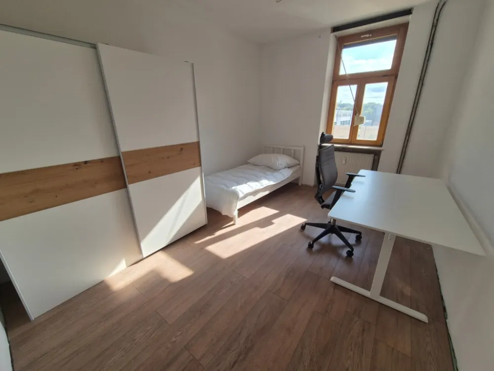 Zimmer in renovierter 4er WG