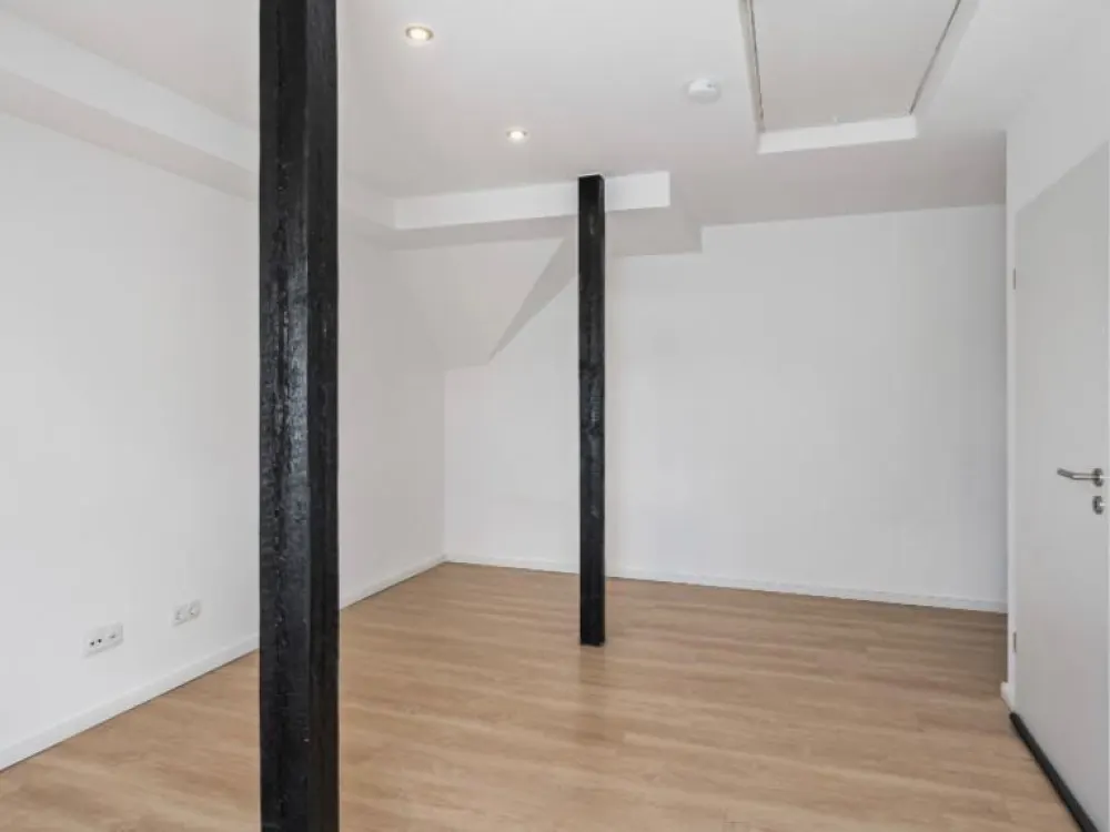 Apartment/Shared Flat Room/Furnished/Unfurnished