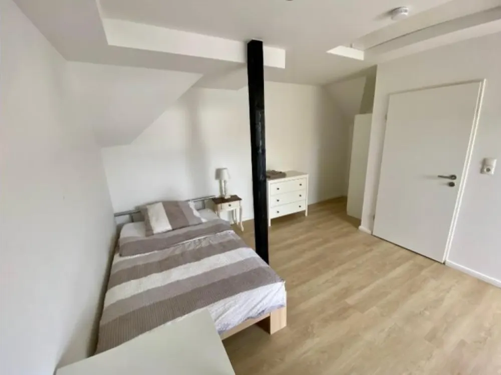 Apartment/Shared Flat Room/Furnished/Unfurnished