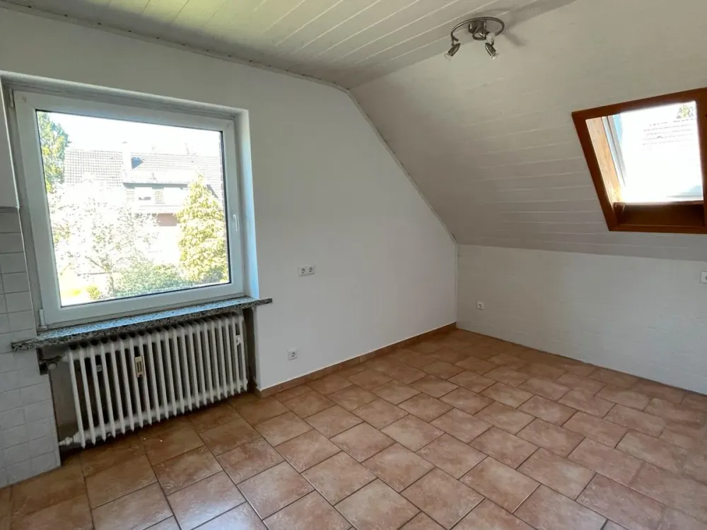 3 Zimmerwohnung in Burgwedel / Kleinburgwedel im 1 . OG
