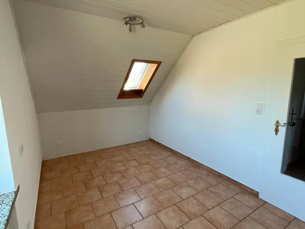 3 Zimmerwohnung in Burgwedel / Kleinburgwedel im 1 . OG
