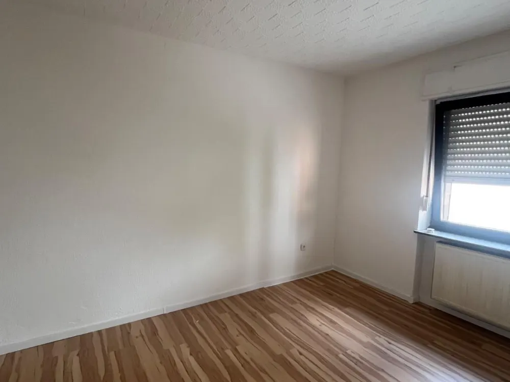 Renovierte 4 ZKB Wohnung in Neunkirchen zu vermieten