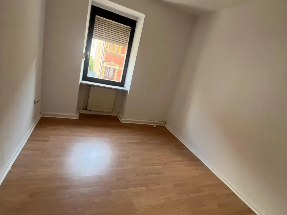 Renovierte 4 ZKB Wohnung in Neunkirchen zu vermieten
