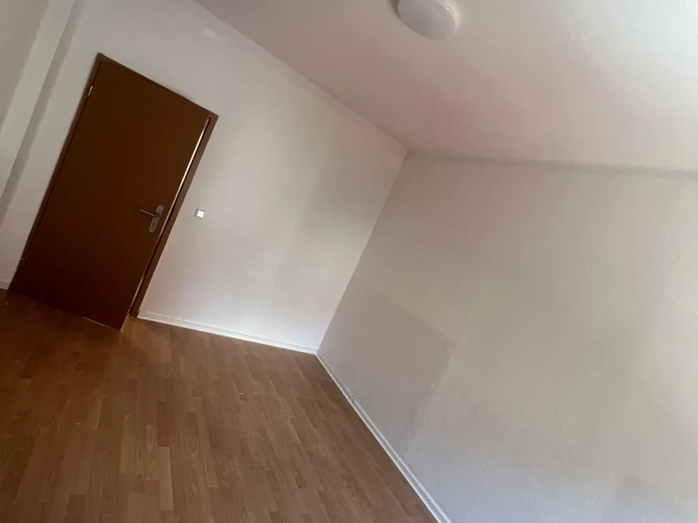 Renovierte 4 ZKB Wohnung in Neunkirchen zu vermieten