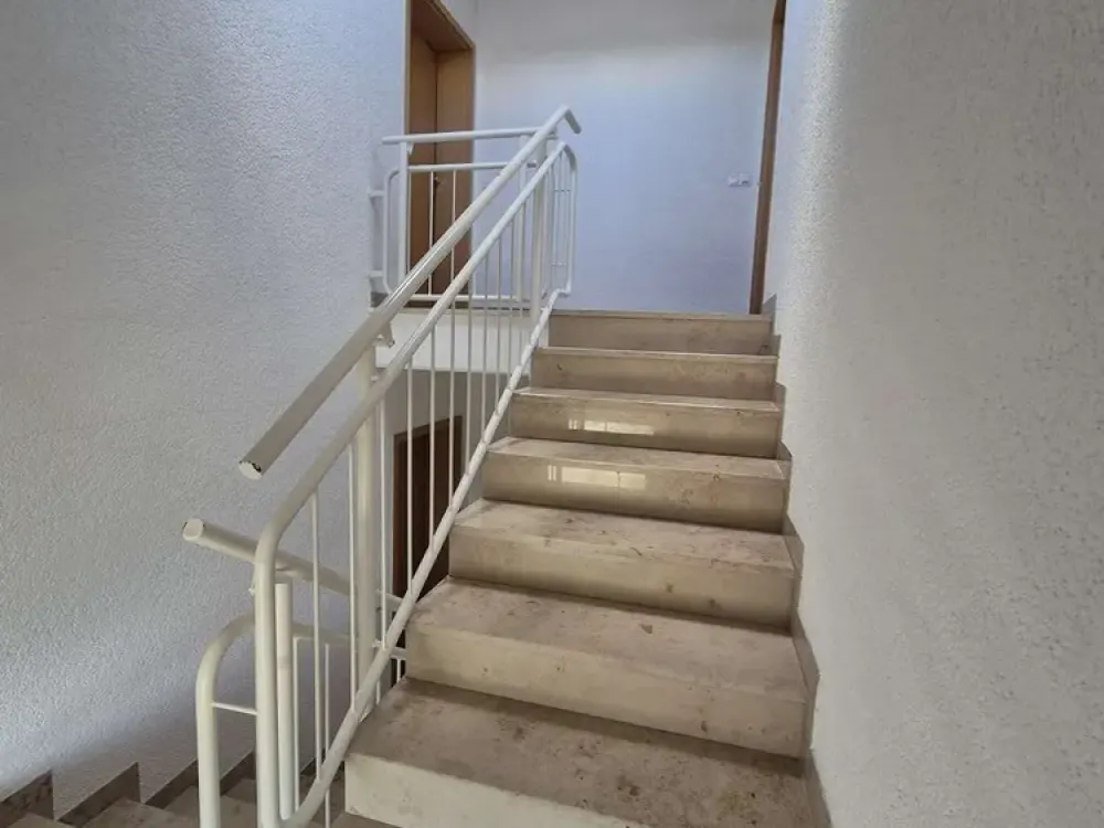 2-Room Attic Apartment in Königsbach-Stein (OT Stein) Near the Edge of the Fields for Rent!