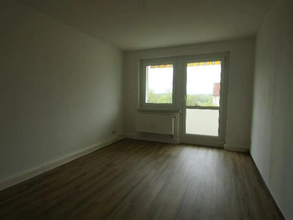 3-RWE mit kostenfreien Mieterstrom im 2. OG, ZH, Balkon+LAN-Netz+Video-WSA - ab Oktober 2026