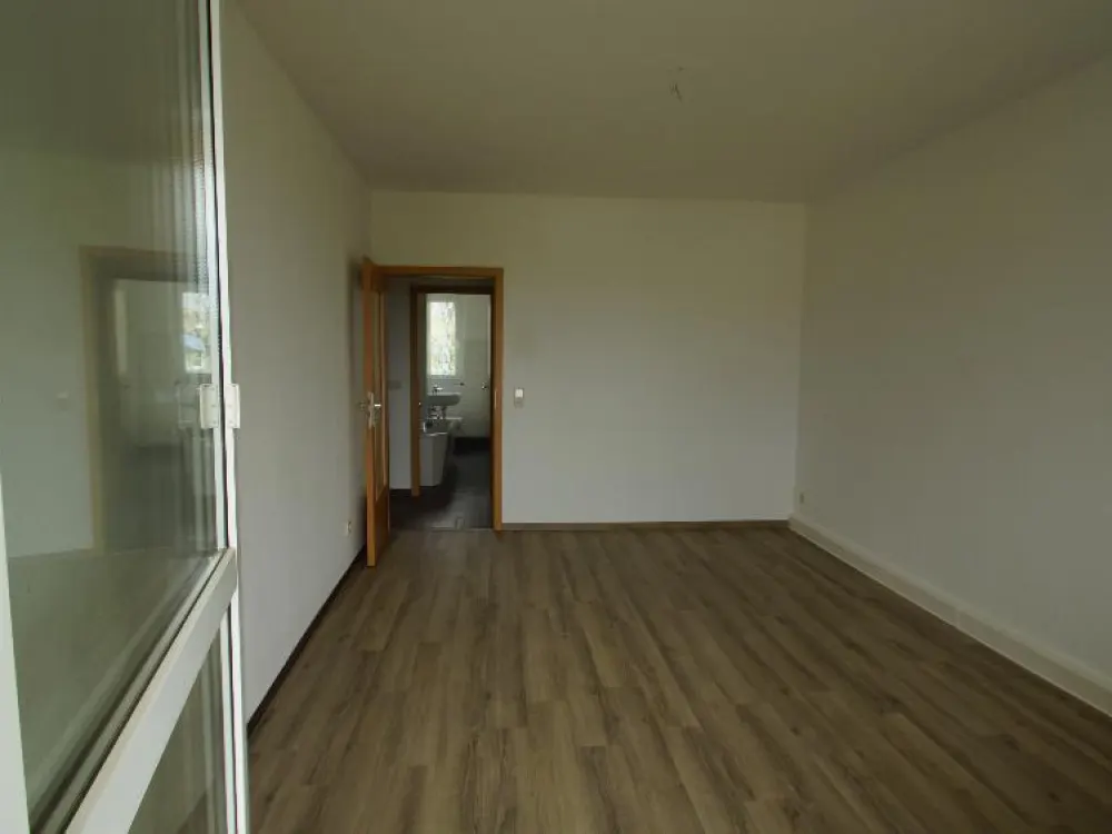 3-RWE mit kostenfreien Mieterstrom im 2. OG, ZH, Balkon+LAN-Netz+Video-WSA - ab Oktober 2026