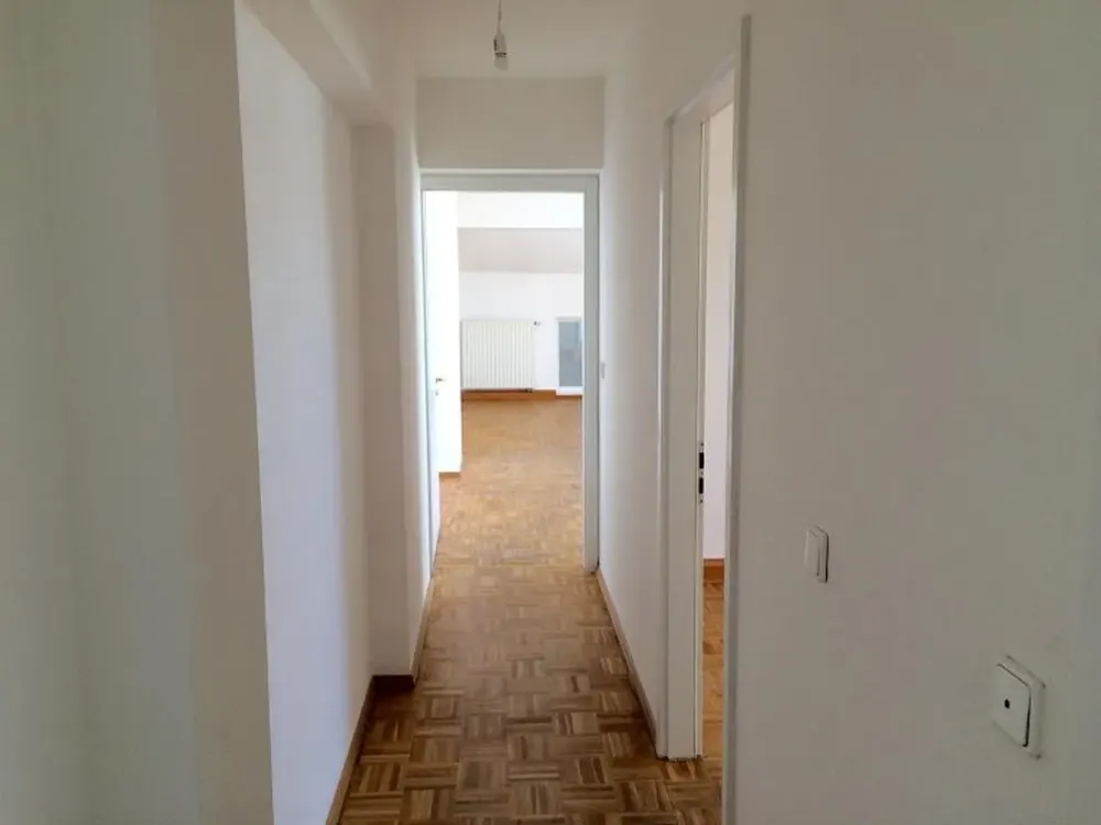 BEFRISTET DG Maisonette in Top Lage Marienstr. 10117