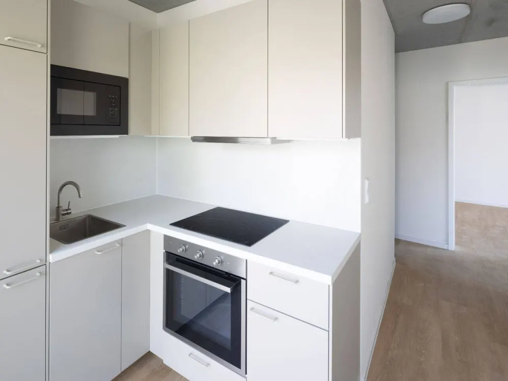 Wohnplatz für Studis/Azubis - schönes WG-Zimmer in 3-Zimmer-Wohnung