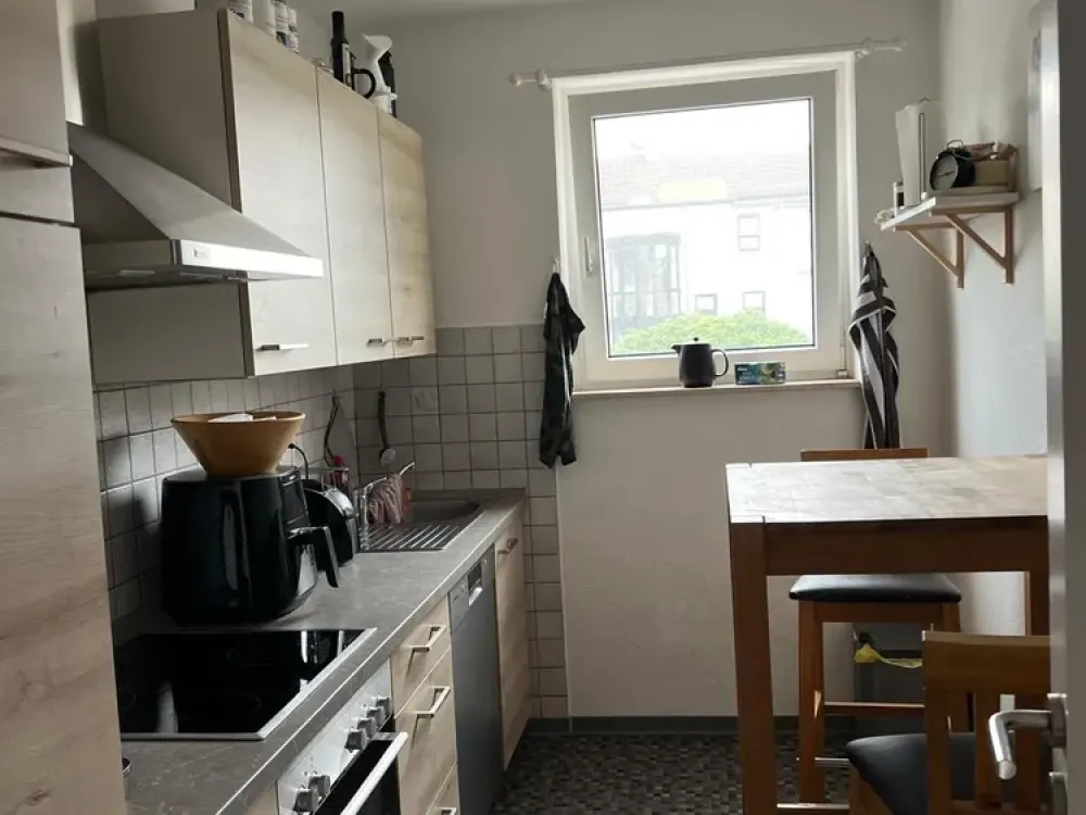 Helle 3-Zimmer-Wohnung mit Balkon in der Kuhlenkampfallee, 72 m²