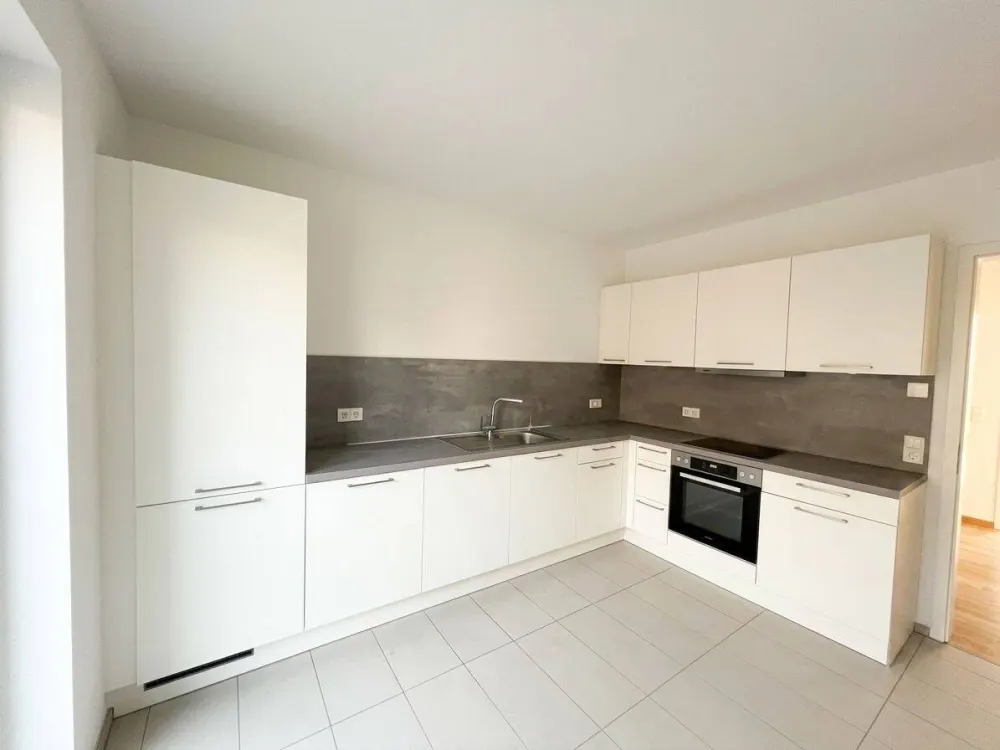 Großzügige 4-Zimmer-Maisonette-Wohnung mit Dachterrasse in Hamburg Jenfeld - Wentzel Dr.