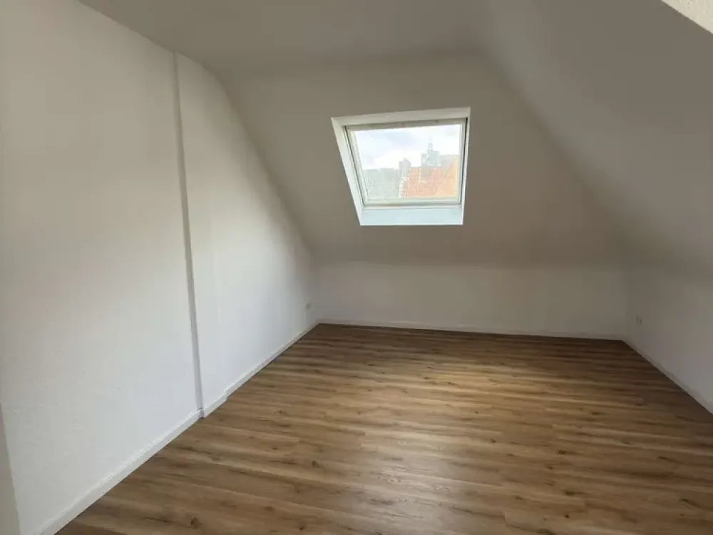 Compact and Bright Apartment in Urban Location