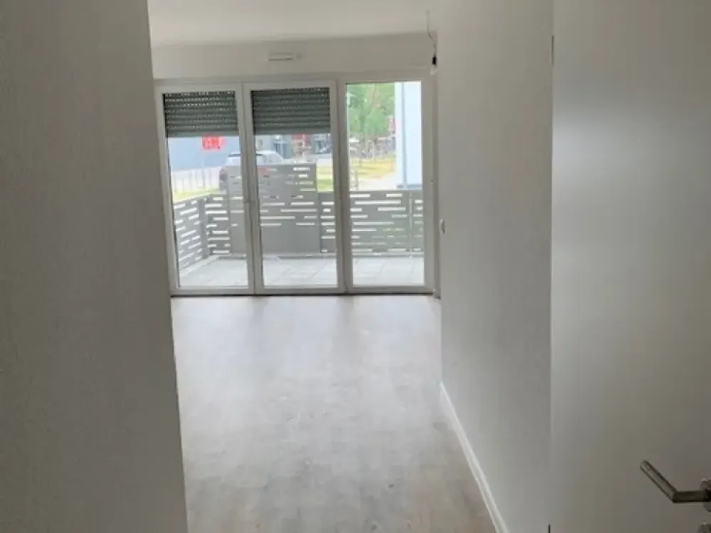 47124/47 Moderne 2-Zi.-Wohnung im Neubau von Düsseldorf-Rath sucht Nachmieter!