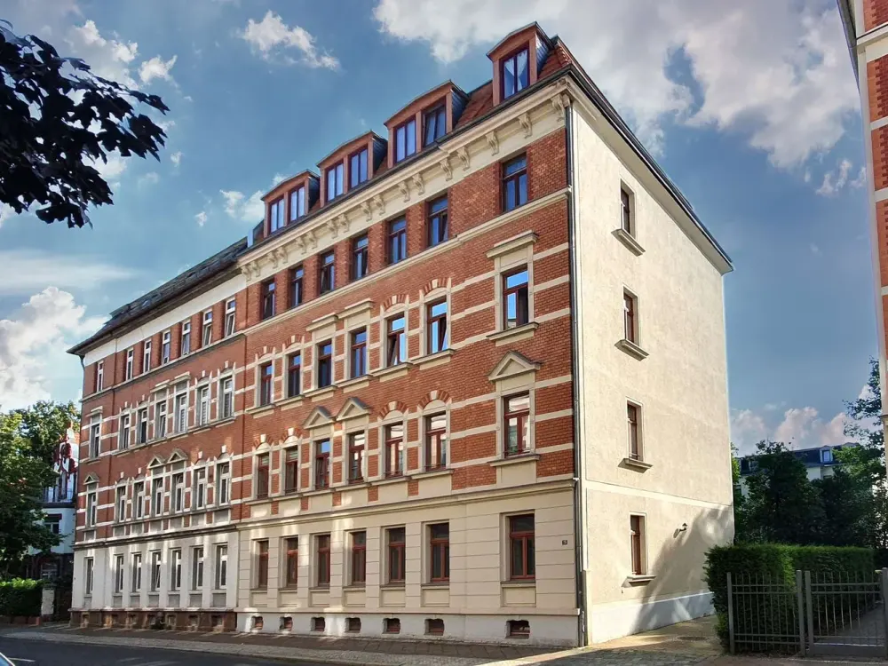 BEGEHRTE LAGE TRIFFT WOHNQUALITÄT // moderne 2-Zimmerwohnung mit Balkon, Tageslichtbad & Stellplatz