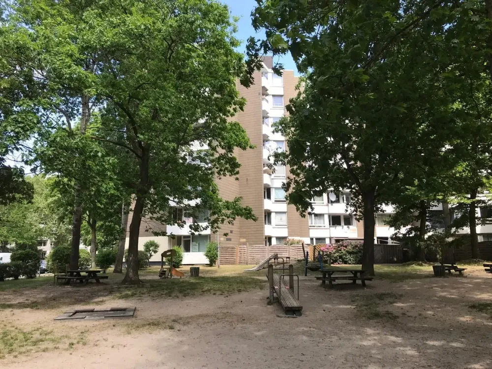 Hell und luftig - 3-Zimmer-Wohnung mit Balkon im 7.OG in Delmenhorst