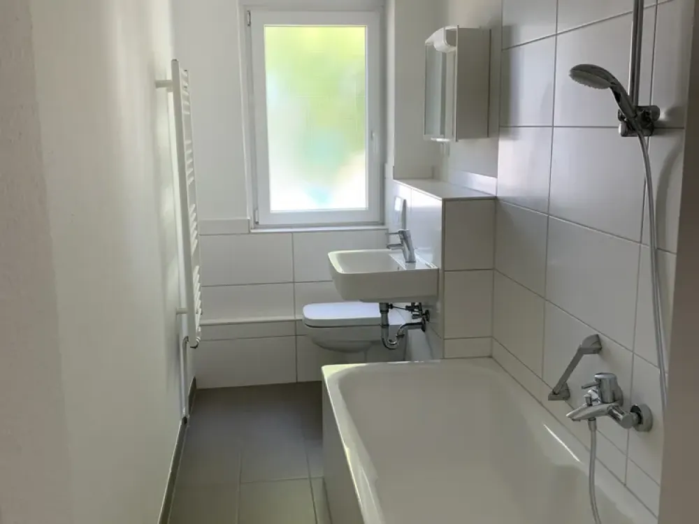 3 Zimmer Wohnung mit Balkon