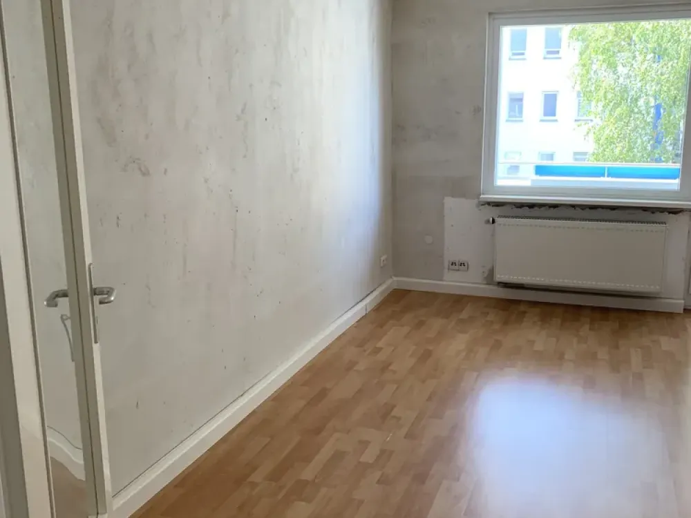 3 Zimmer Wohnung mit Balkon