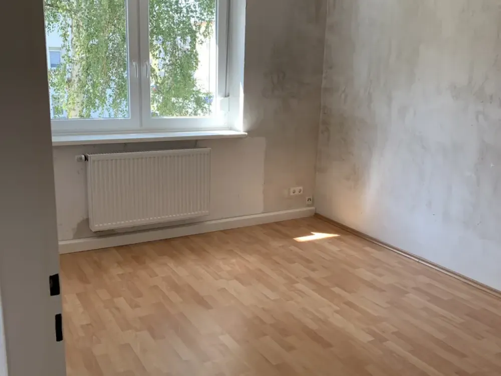 3 Zimmer Wohnung mit Balkon