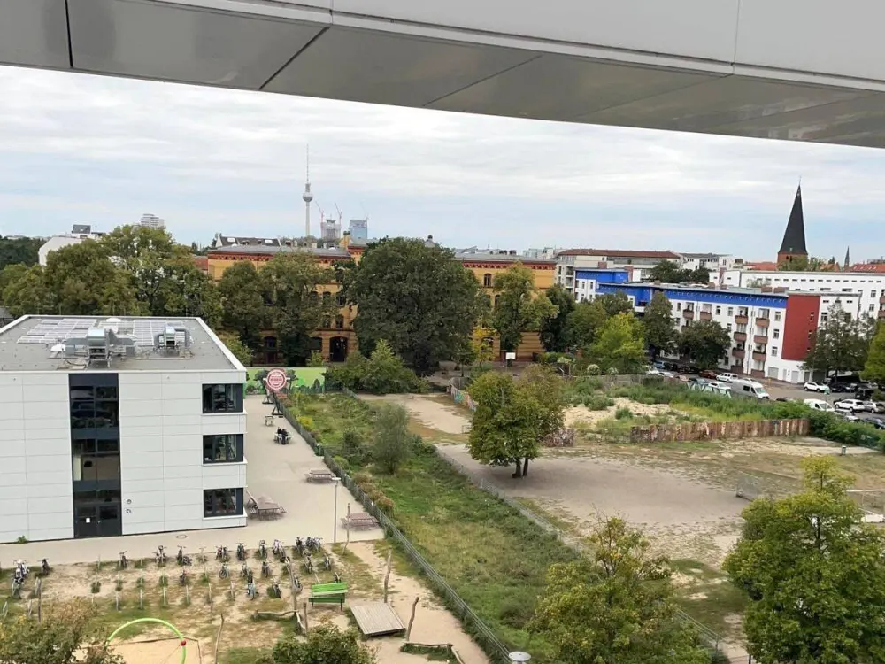 Nachmieter gesucht * 2 Zimmer Wohnung * Balkon * TG Stellplatz * Einbauküche