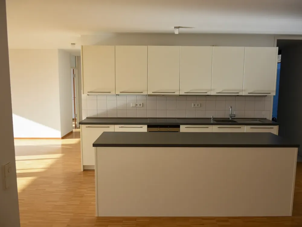 Exklusive Loft-Wohnung mit Südbalkon und Panoramablick über Stuttgart