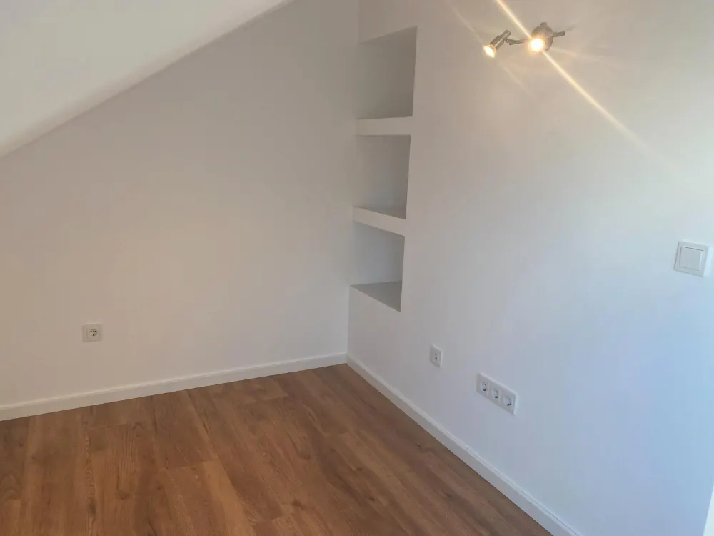 Dachwohnung