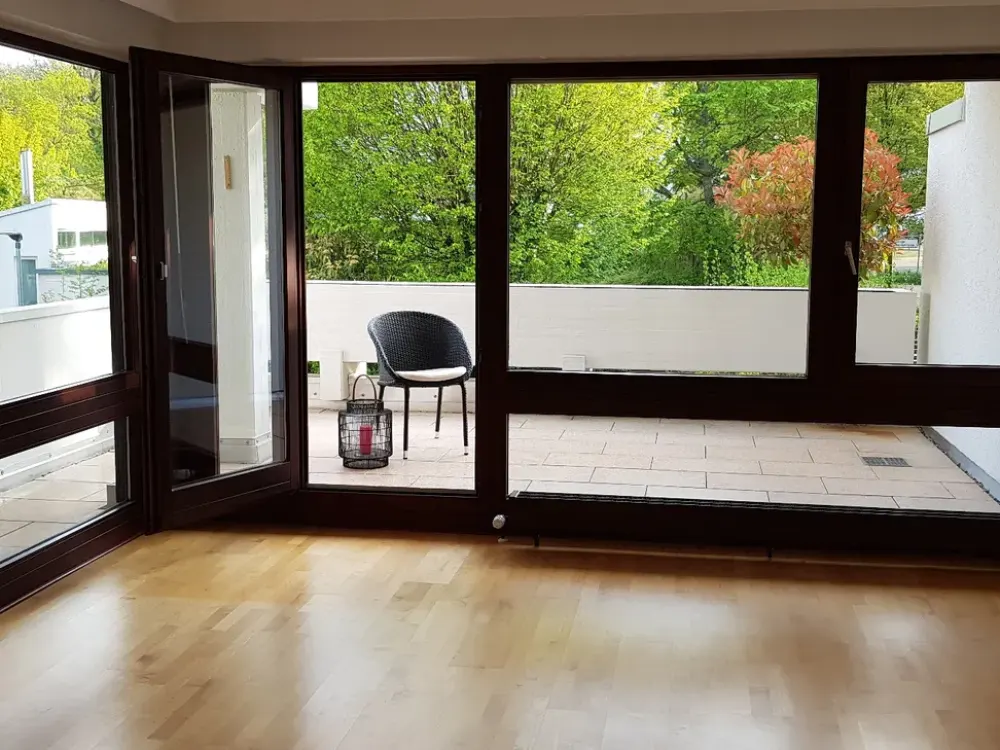 Lichtdurchflutete 4 1/2 Zimmer-Terrassenwohnung Leinfelden Manosquerviertel