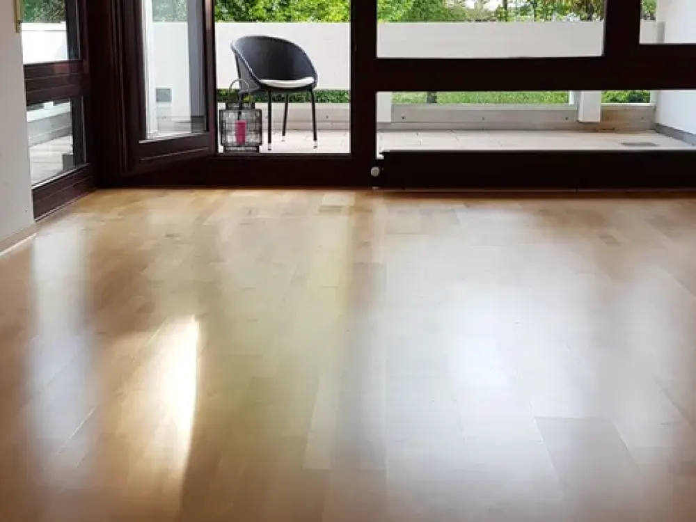 Lichtdurchflutete 4 1/2 Zimmer-Terrassenwohnung Leinfelden Manosquerviertel