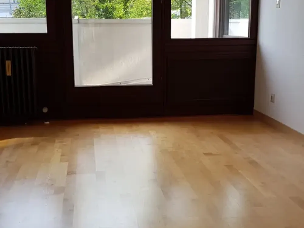 Lichtdurchflutete 4 1/2 Zimmer-Terrassenwohnung Leinfelden Manosquerviertel