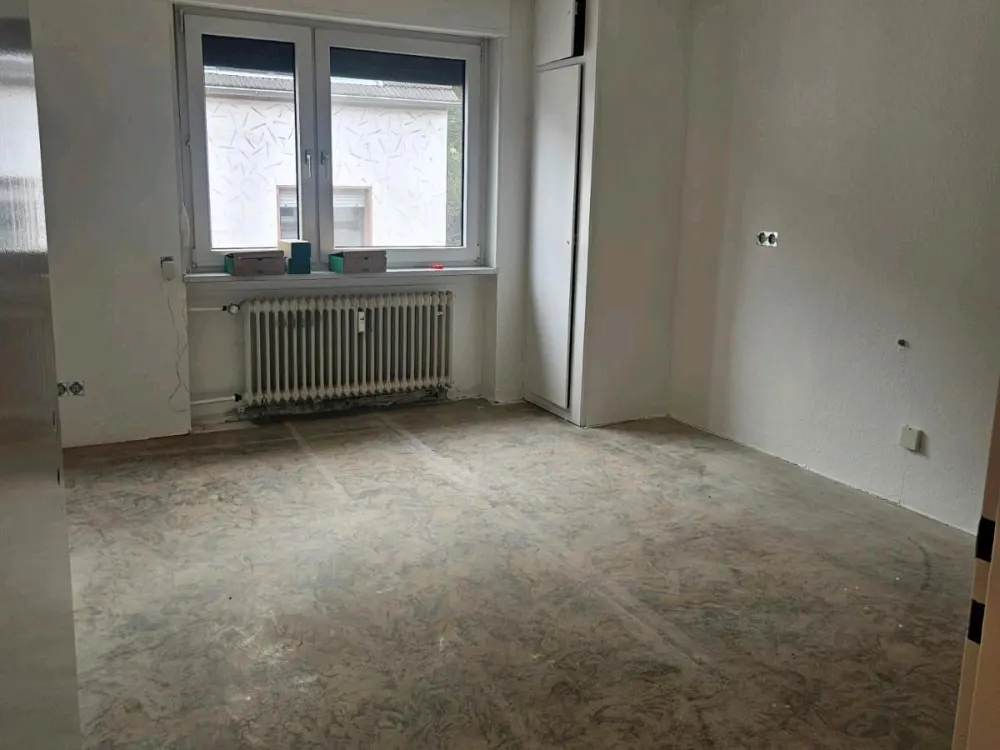 Renovierte 3-Zi-Wohnung mit Balkon & Aussicht, Alt-Saarbrücken