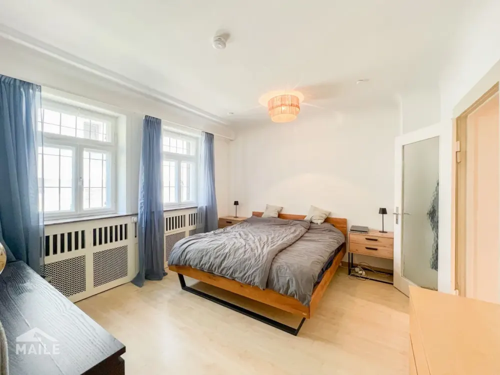 Großzügige 3,5 Zimmerwohnung mit EBK, Terrasse in ruhiger Lage von Stuttgart.