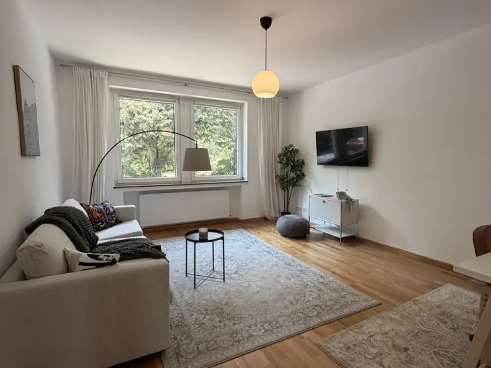 Exklusiv möbliertes 2-Zimmer mit Parkview
