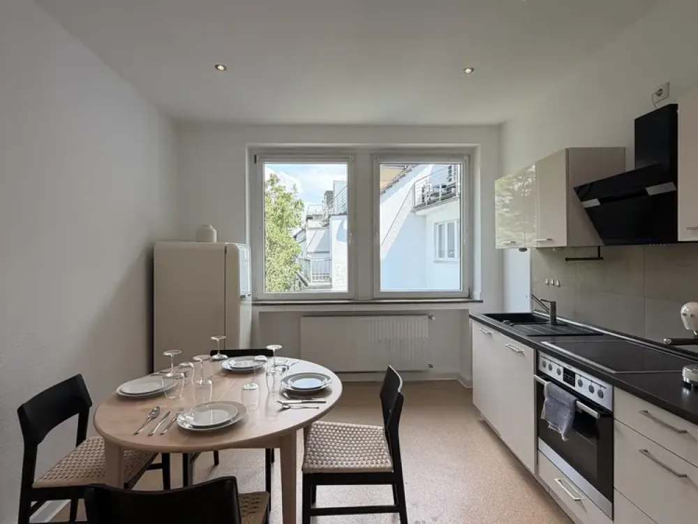 Exklusiv möbliertes 2-Zimmer mit Parkview