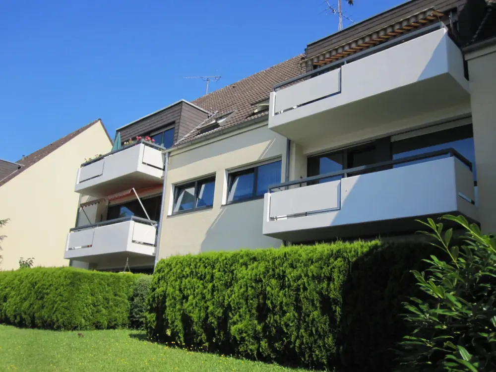 Feel at Home in Hagen! Spacious 3-Room Apartment for Rent!
