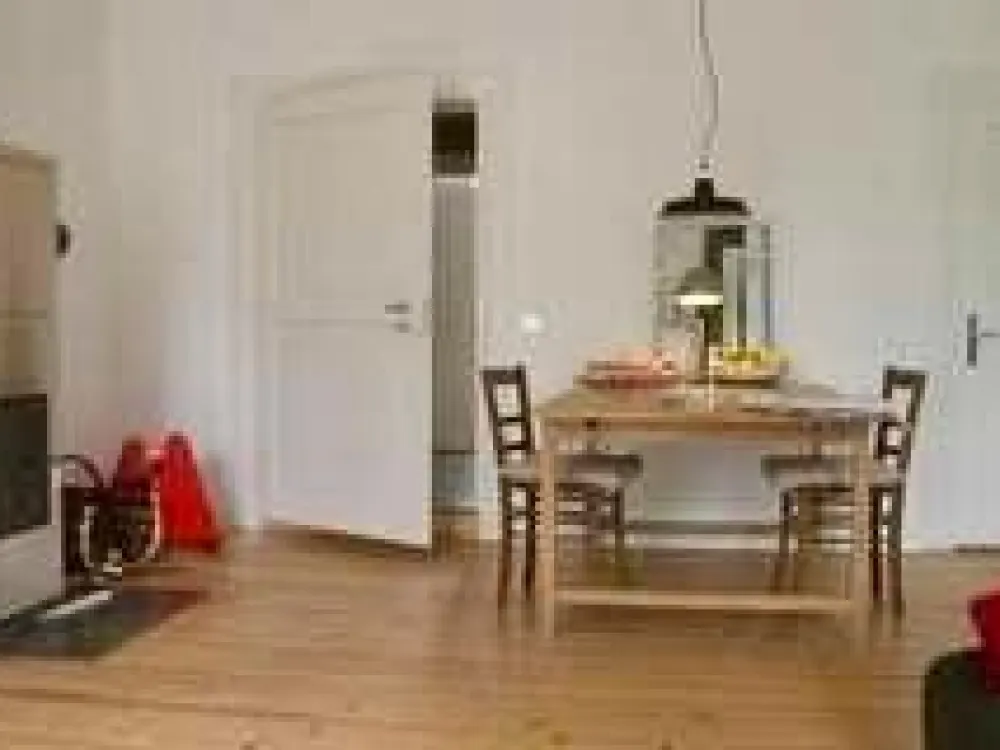 Wohnen auf dem Rittergut - 3 Zimmer-Wohnung mit Kamin