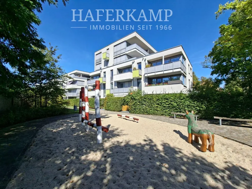 Moderne 2 Raumwohnung mit Balkon und Tiefgaragenstellplatz in Dresden