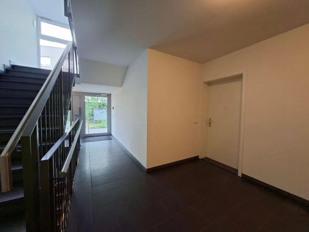 Moderne 2 Raumwohnung mit Balkon und Tiefgaragenstellplatz in Dresden