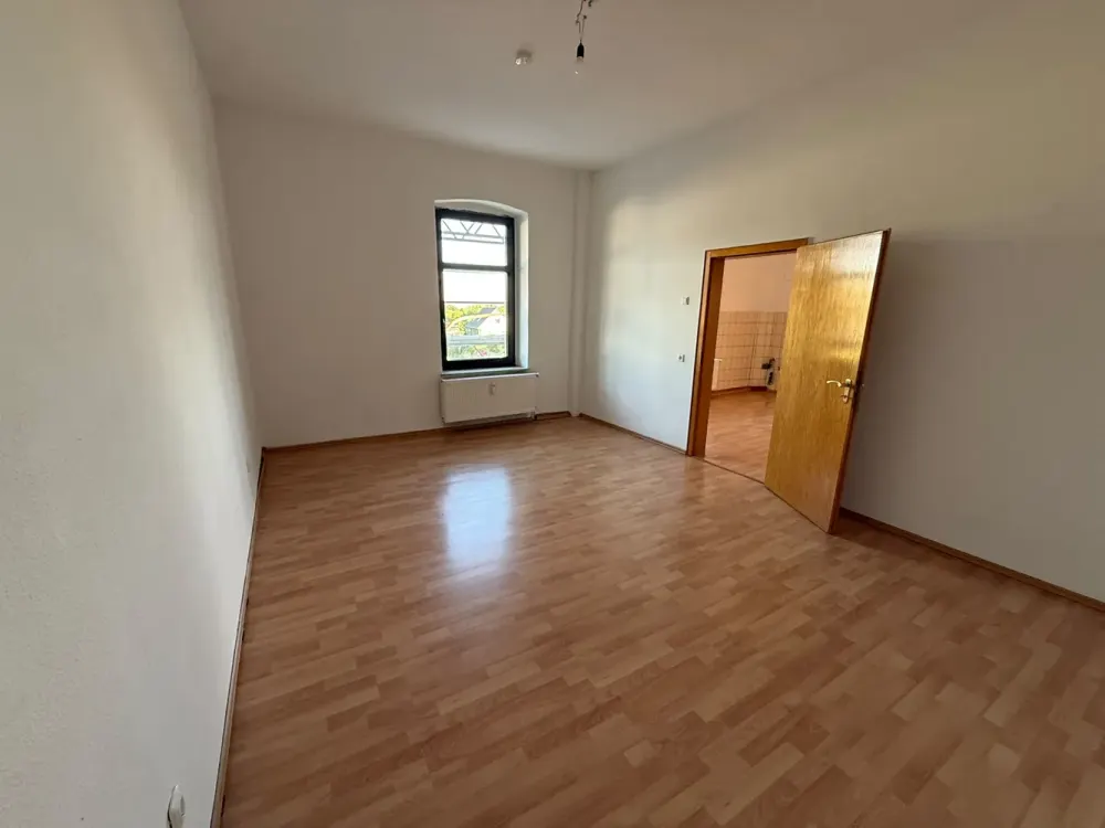 WG aufgepasst, geräumige 2 Zimmer Wohnung in Stiepel zu vermieten.