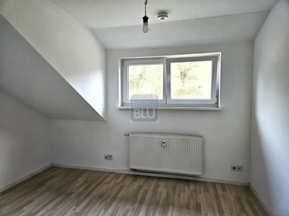 Helle, attraktive 3-Zi-DG-Wgh in Weingarten mit Kelleranteil und Stellplatz!
