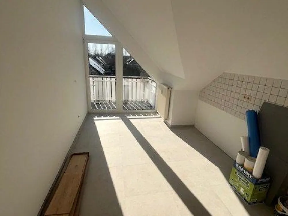 Modernized 4-Room Attic Apartment in Delbrück
