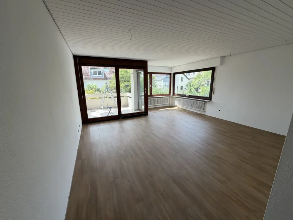 FIRST OCCUPANCY AFTER COMPLETE RENOVATION, HIGH-QUALITY, MODERN AND WITH A WELL-THOUGHT-OUT FLOOR PLAN