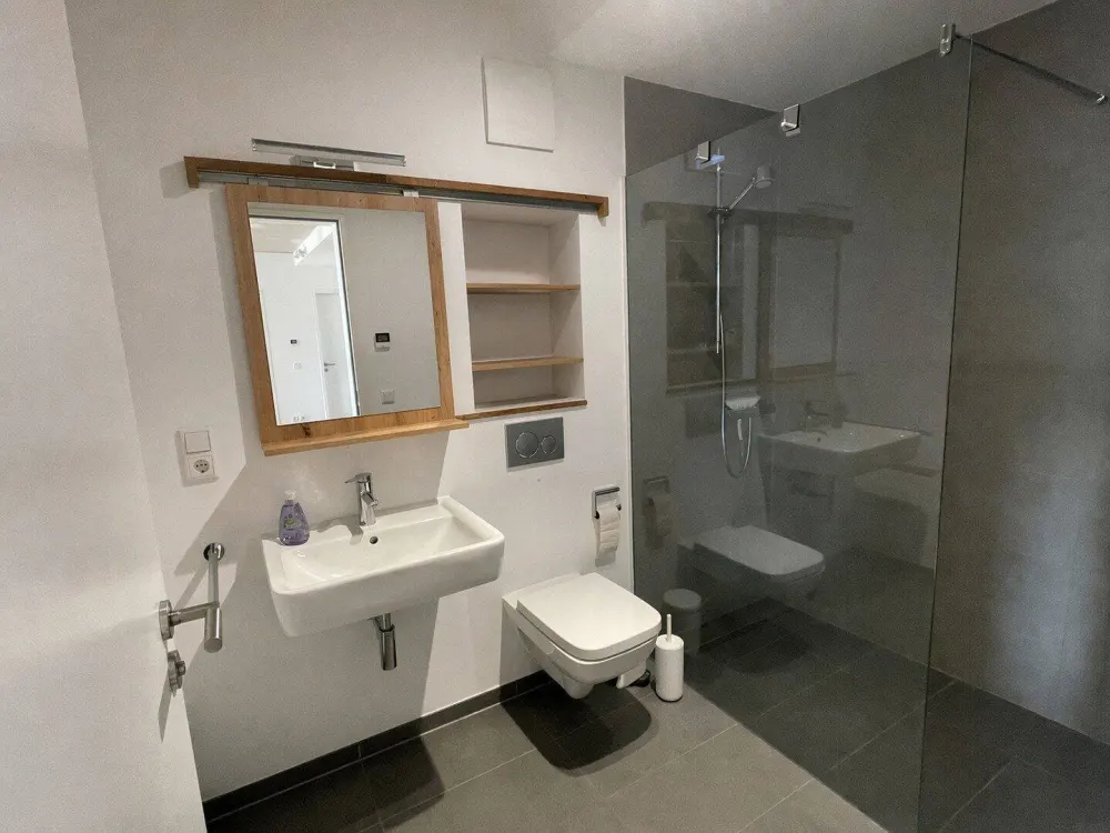3-room apartment in quiet second row