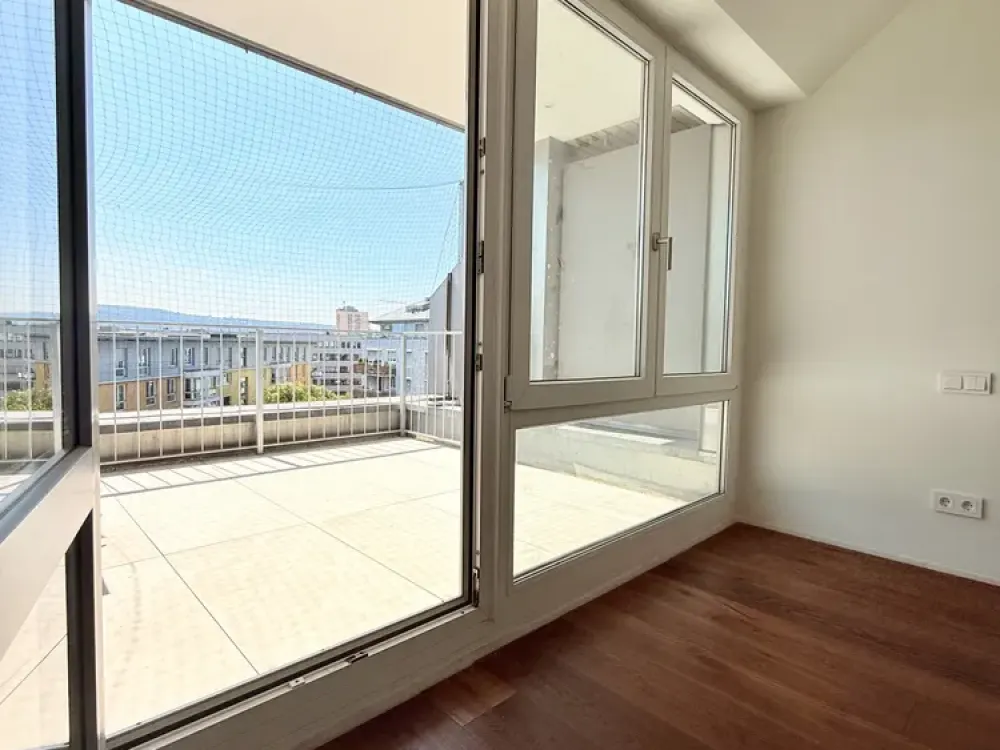 Erstbezug: Zentral & stilvoll wohnen mit Weitblick, 2 Dachterrassen