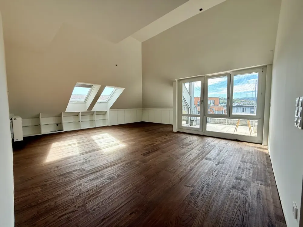 Erstbezug: Zentral & stilvoll wohnen mit Weitblick, 2 Dachterrassen