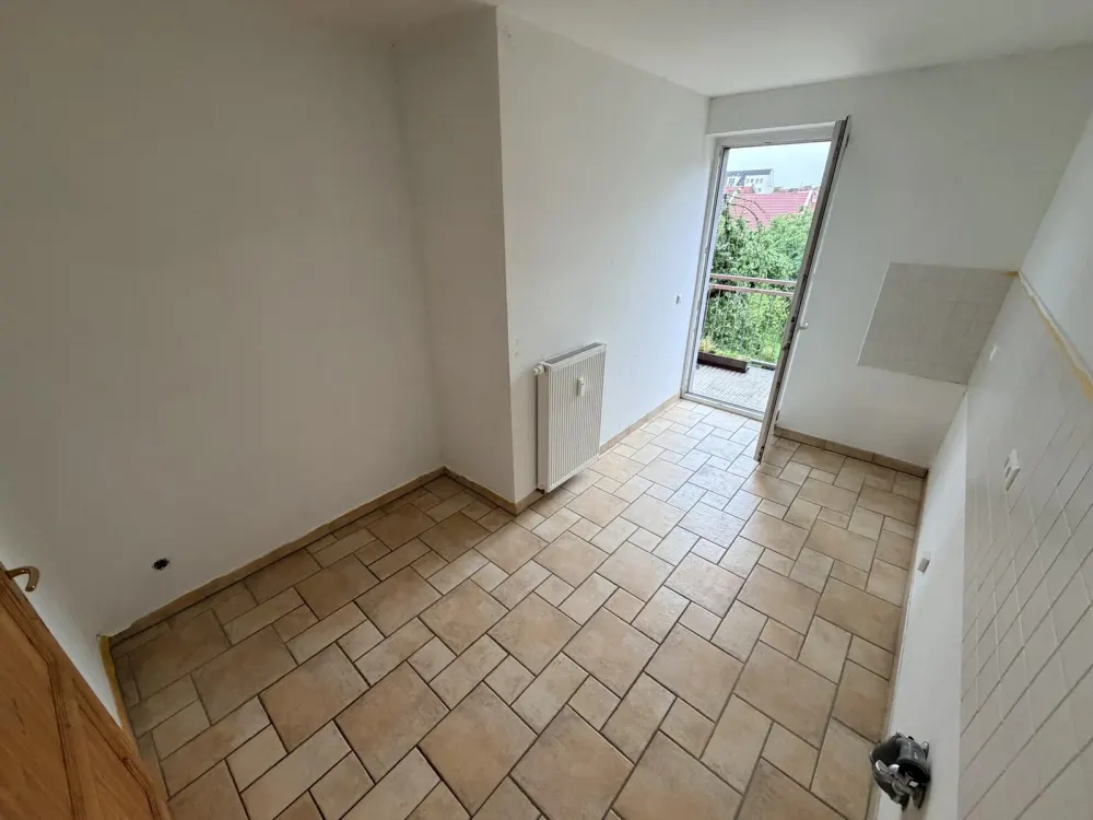 Gut geschnittene 2-Raum-Wohnung mit Balkon!