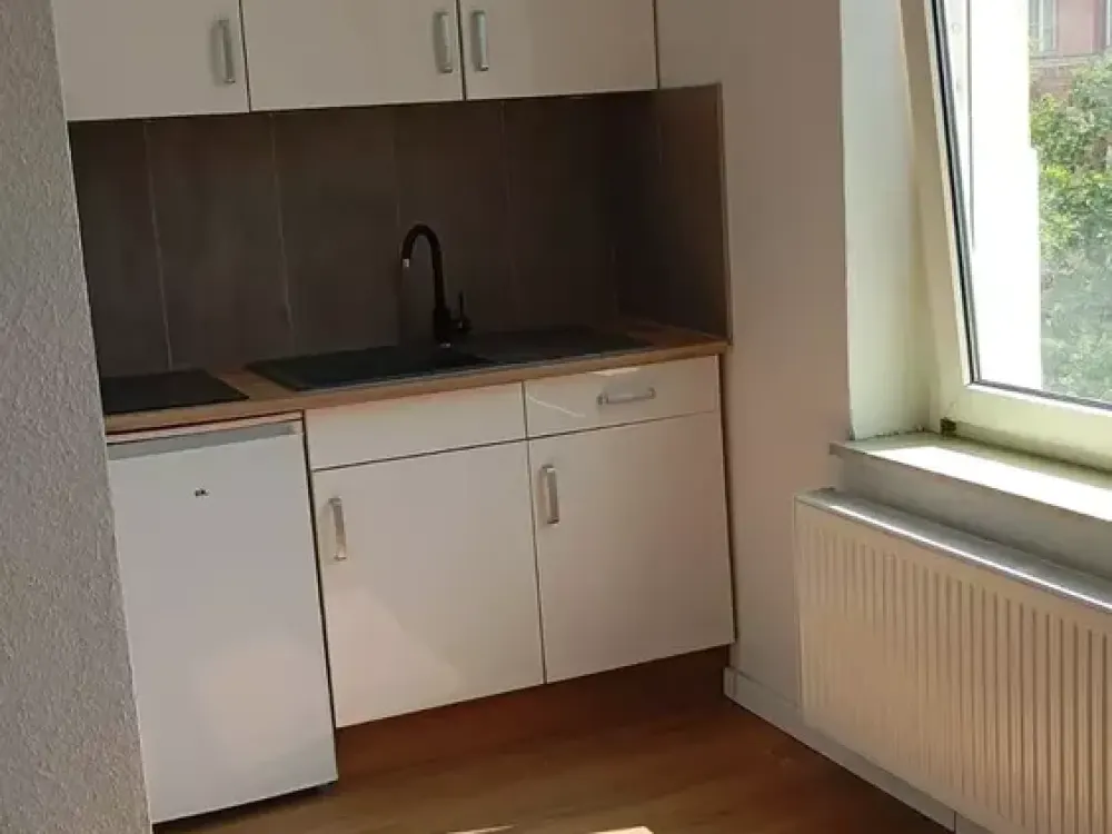 ZENTRALE-LAGE:1 Zimmer-Wohnung inkl. Singleküche in Düsseldorf-Oberbilk