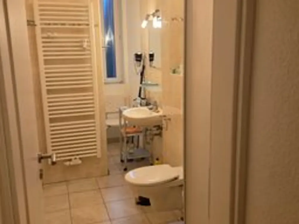 Attractive 2-Room Apartment with Balcony in Erfurt